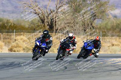 media/Jan-08-2022-SoCal Trackdays (Sat) [[1ec2777125]]/Turns 1 and 2 Exit (1130am)/